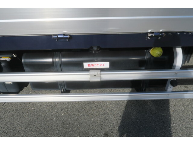 日野プロフィアアルミウイング大型（10t）[写真15]