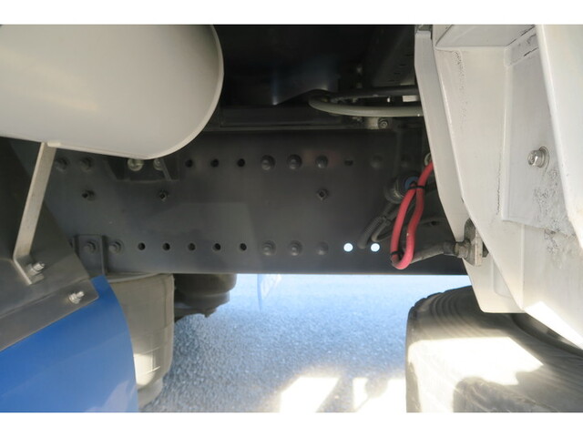 日野プロフィアアルミウイング大型（10t）[写真18]