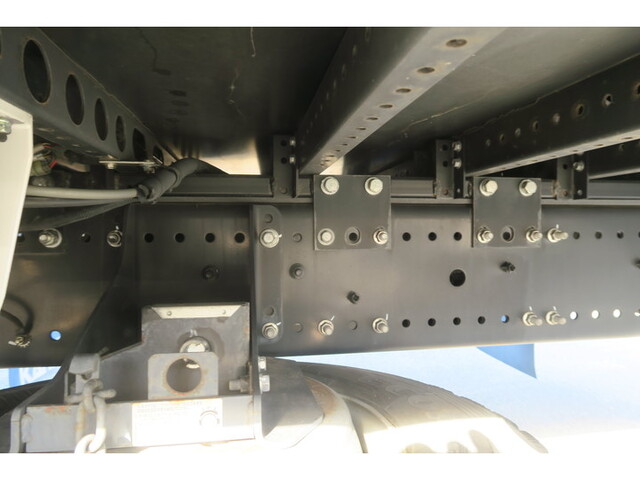 日野プロフィアアルミウイング大型（10t）[写真19]