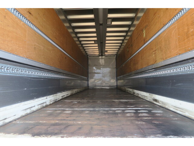 日野プロフィアアルミウイング大型（10t）[写真06]