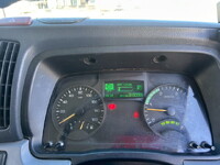 三菱ふそうキャンターアルミウイング小型（2t・3t）[写真25]