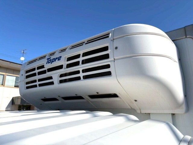 いすゞフォワード冷凍車（冷蔵車）増トン（6t・8t）[写真12]