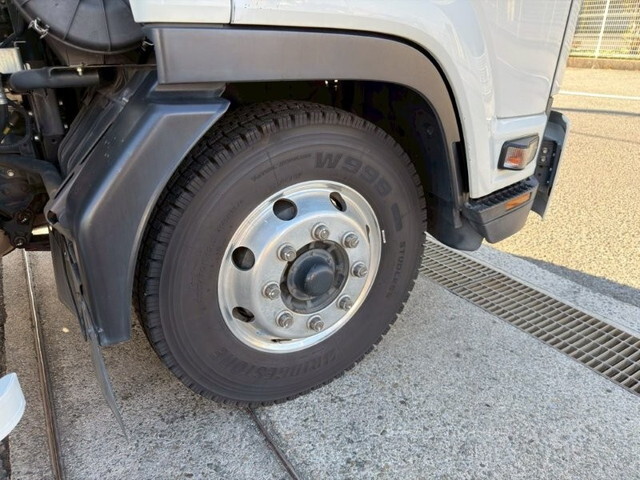 いすゞフォワード冷凍車（冷蔵車）増トン（6t・8t）[写真19]