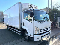 いすゞフォワード冷凍車（冷蔵車）増トン（6t・8t）[写真01]