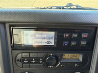 いすゞフォワード冷凍車（冷蔵車）増トン（6t・8t）[写真28]