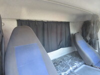 三菱ふそうファイターアルミウイング中型（4t）[写真13]