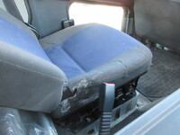 三菱ふそうファイターアルミウイング中型（4t）[写真14]