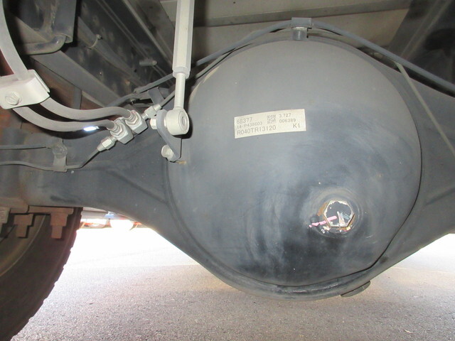 三菱ふそうファイターアルミウイング中型（4t）[写真07]