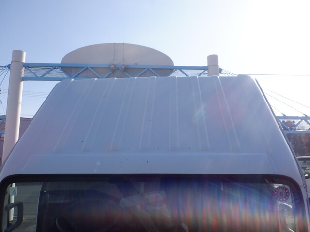 いすゞエルフ平ボディ小型（2t・3t）[写真11]