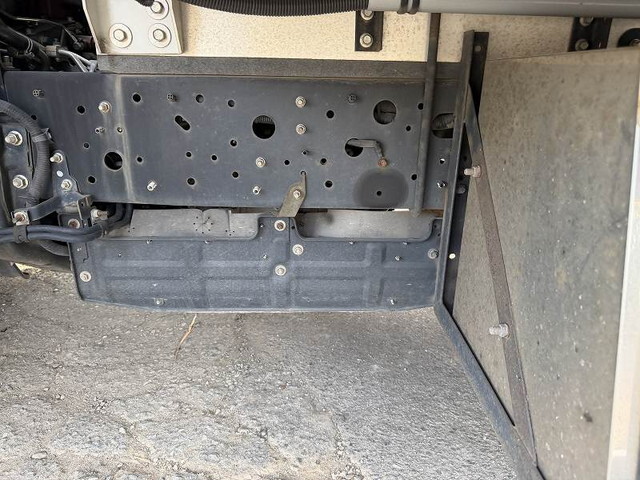 日野レンジャーアルミウイング中型（4t）[写真19]