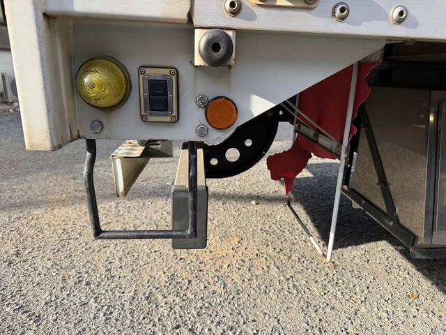 日野レンジャーアルミウイング中型（4t）[写真23]