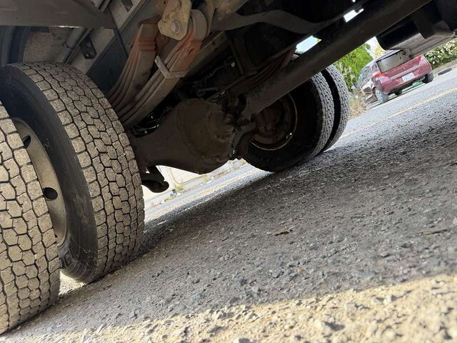 日野レンジャーアルミウイング中型（4t）[写真25]