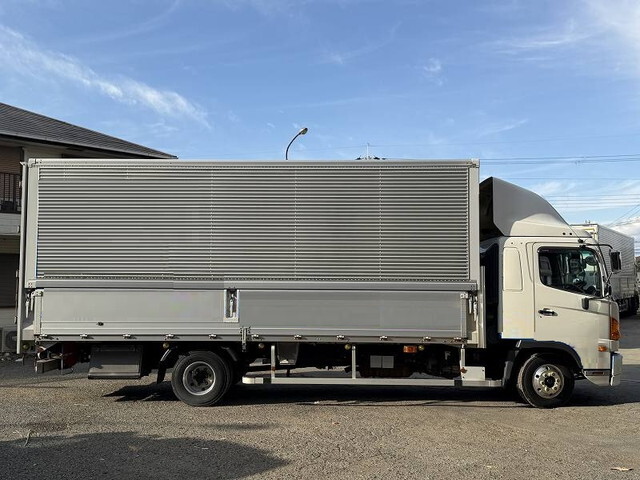 日野レンジャーアルミウイング中型（4t）[写真08]