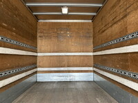 三菱ふそうキャンターアルミバン小型（2t・3t）[写真25]