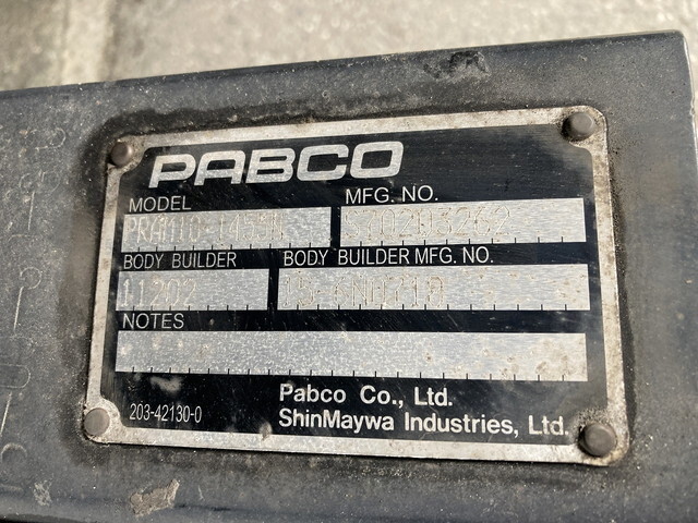 三菱ふそうキャンターアルミバン小型（2t・3t）[写真28]