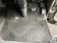 三菱ふそうキャンターアルミバン小型（2t・3t）[写真37]