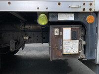 いすゞエルフアルミバン小型（2t・3t）[写真11]