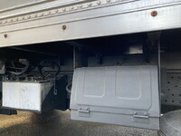 いすゞエルフアルミバン小型（2t・3t）[写真16]