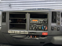 いすゞエルフアルミバン小型（2t・3t）[写真18]