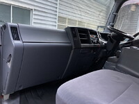 いすゞエルフアルミバン小型（2t・3t）[写真21]