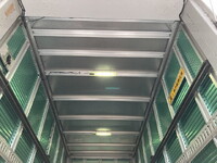 いすゞエルフアルミバン小型（2t・3t）[写真26]