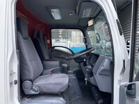 いすゞエルフアルミバン小型（2t・3t）[写真33]