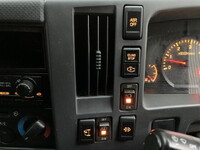 いすゞエルフアルミバン小型（2t・3t）[写真35]