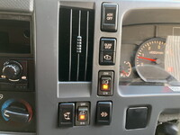 いすゞエルフアルミバン小型（2t・3t）[写真37]