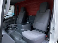 いすゞエルフアルミバン小型（2t・3t）[写真38]