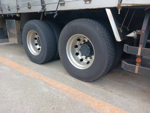 三菱ふそうスーパーグレートアルミブロック大型（10t）[写真22]