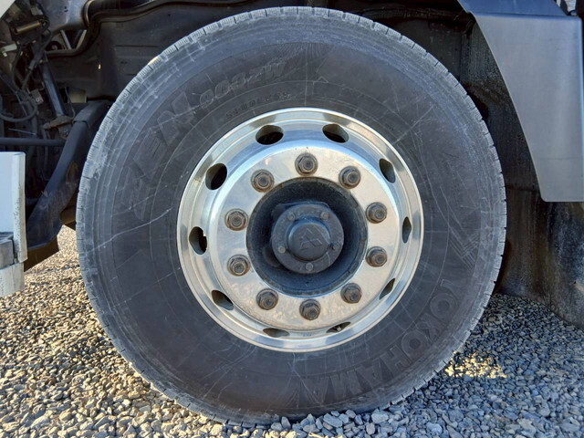 三菱ふそうスーパーグレートアルミブロック大型（10t）[写真25]