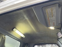 三菱ふそうキャンターパネルバン小型（2t・3t）[写真20]