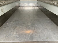 三菱ふそうキャンターパネルバン小型（2t・3t）[写真25]