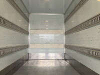 三菱ふそうキャンターパネルバン小型（2t・3t）[写真27]