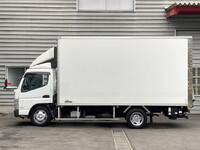 三菱ふそうキャンターパネルバン小型（2t・3t）[写真04]