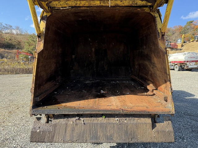 いすゞエルフパッカー車（塵芥車）小型（2t・3t）[写真13]