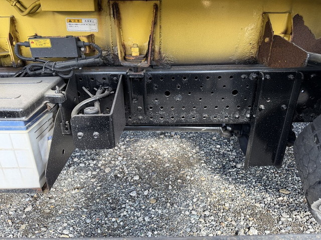 いすゞエルフパッカー車（塵芥車）小型（2t・3t）[写真22]