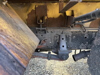 いすゞエルフパッカー車（塵芥車）小型（2t・3t）[写真30]