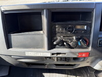 いすゞエルフパッカー車（塵芥車）小型（2t・3t）[写真38]