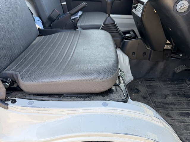 ダイハツハイゼットダンプ小型（2t・3t）[写真20]