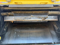 いすゞフォワードパッカー車（塵芥車）増トン（6t・8t）[写真17]