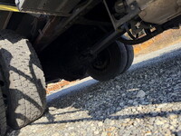 いすゞフォワードパッカー車（塵芥車）増トン（6t・8t）[写真28]