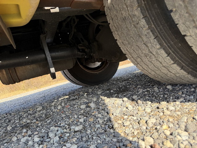 三菱ふそうキャンターパッカー車（塵芥車）小型（2t・3t）[写真25]