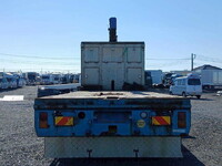 UDトラックスクオンセルフクレーン4段大型（10t）[写真12]