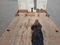 UDトラックスクオンセルフクレーン4段大型（10t）[写真14]