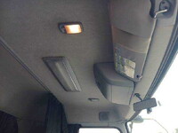 UDトラックスクオンセルフクレーン4段大型（10t）[写真26]