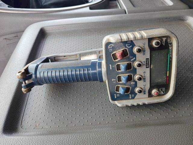 UDトラックスクオンセルフクレーン4段大型（10t）[写真35]