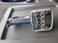 UDトラックスクオンセルフクレーン4段大型（10t）[写真36]