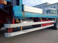 UDトラックスクオンセルフクレーン4段大型（10t）[写真07]