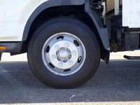 三菱ふそうキャンター平ボディ小型（2t・3t）[写真17]